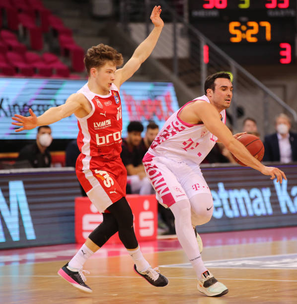 他的几次慢 他的几次慢